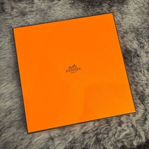 Hermes Orange Box